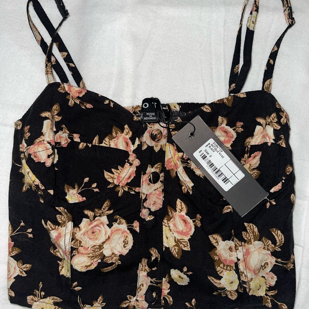 Hotel Summer top